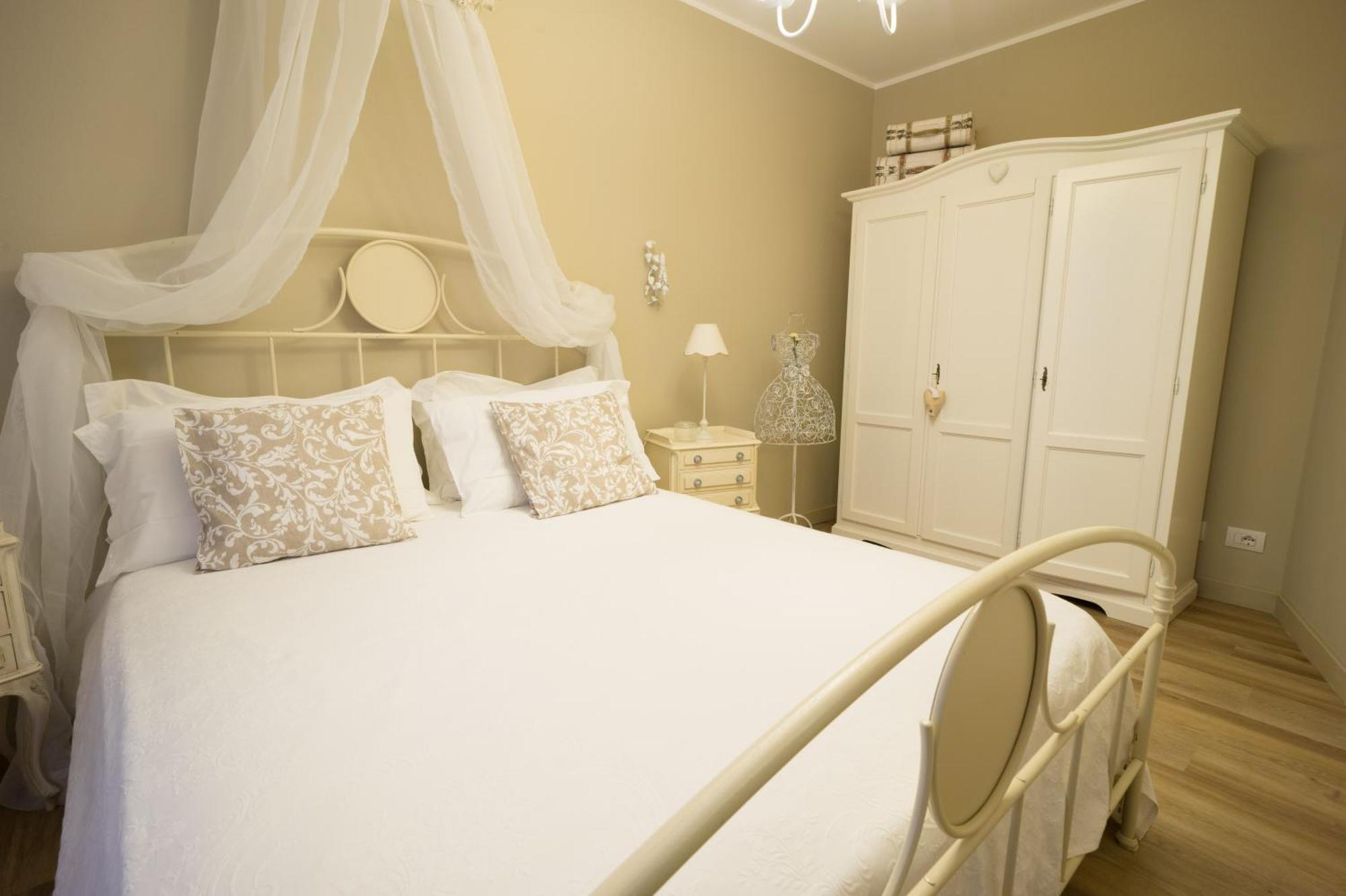 Bnbook Maison Charlotte Lago Maggiore Porto Valtravaglia Extérieur photo